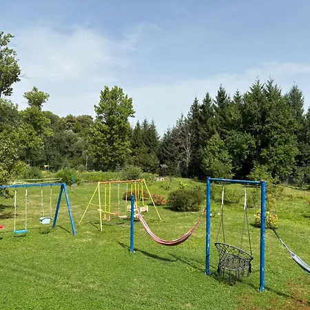 Bauernhof Aronia Park *