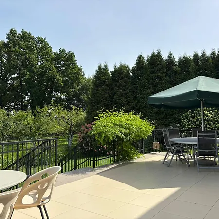 Aronia Park