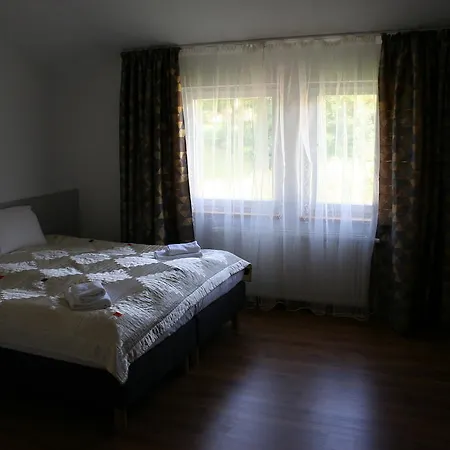 Фермерский дом Aronia Park *