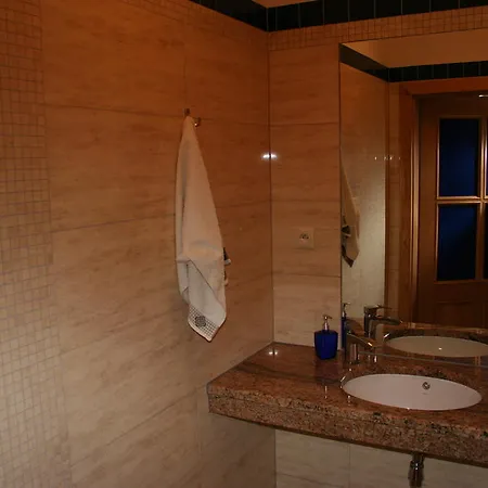 مزرعة للإقامة Aronia Park